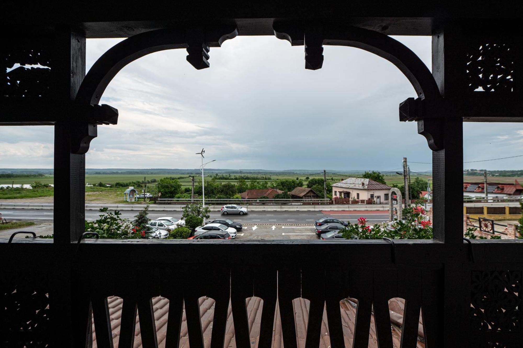 Carul Din Stele Hotel Coţofenii din Faţă Kültér fotó